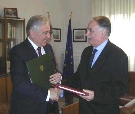 Malta and Ireland sign double taxation agreement