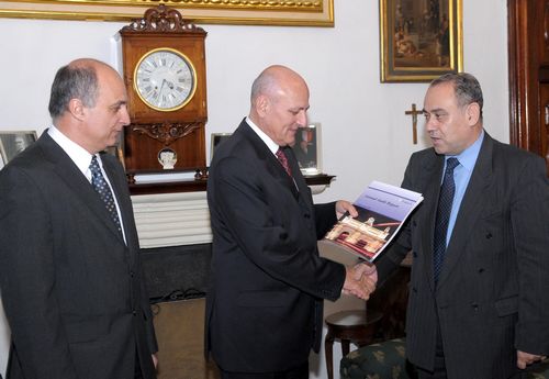 Annual audit report for 2007 shows a number of  issues to be addressed