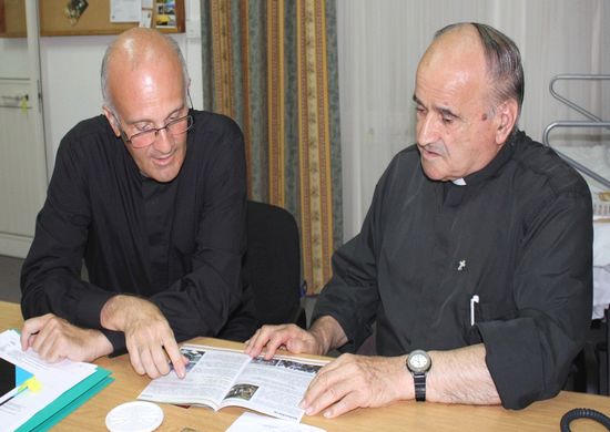 Pope's Secretary presents donation to Arka Foundation