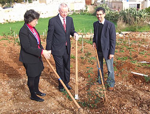 Go, Mater Dei and Nature Trust celebrate Arbor Week