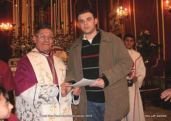 New hymn and antiphon presented to Marsalforn Church New hymn and antiphon presented to Marsalforn Church