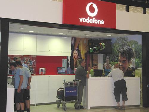 Vodafone opens new outlet at Malta International Airport