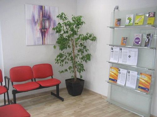 Fexserv Financial Services open new offices in Palm Street, Victoria - Seating Area