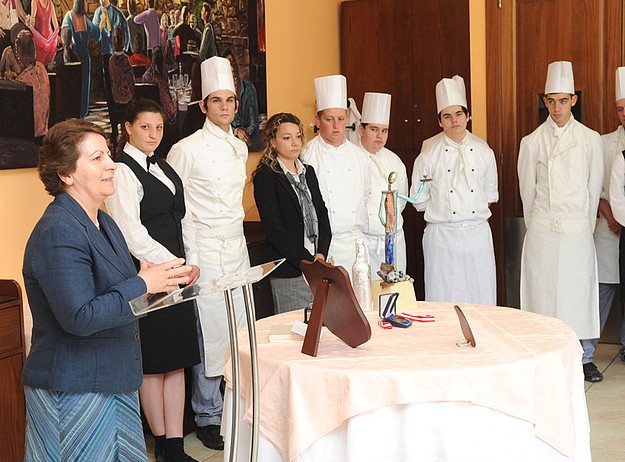 Awards presented to students on courses at the ITS in Qala