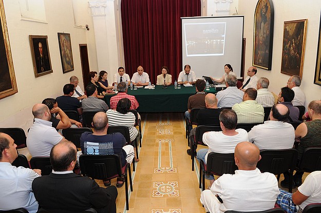 Meeting held on the plans to restructure Marsalforn Meeting held on the plans to restructure Marsalforn