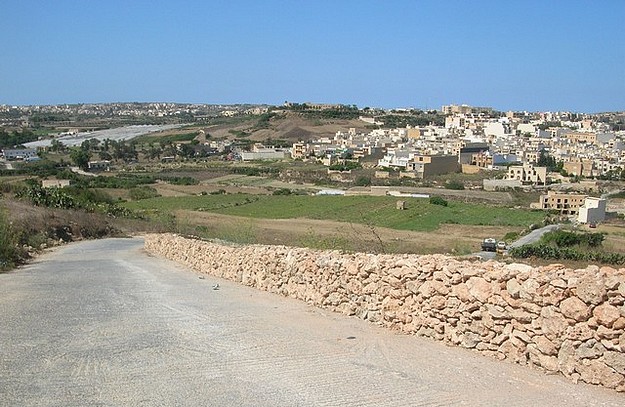 Xaghra Local Council starts work on roads in the local area Xaghra Local Council starts work on roads in the local area