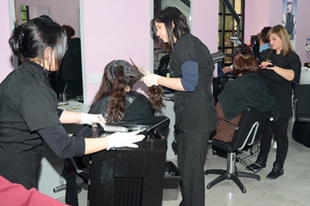 MCAST Gozo students give free hair & beauty treatments