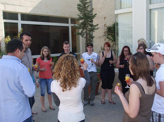 Ottenschlag students pay a seven day visit to Ghasri village
