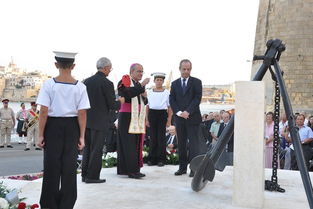 Monument unveiled to commemorate Santa Marija convoy