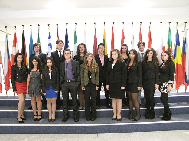 Gozitan school students visit the European Parliament Gozitan school students visit the European Parliament