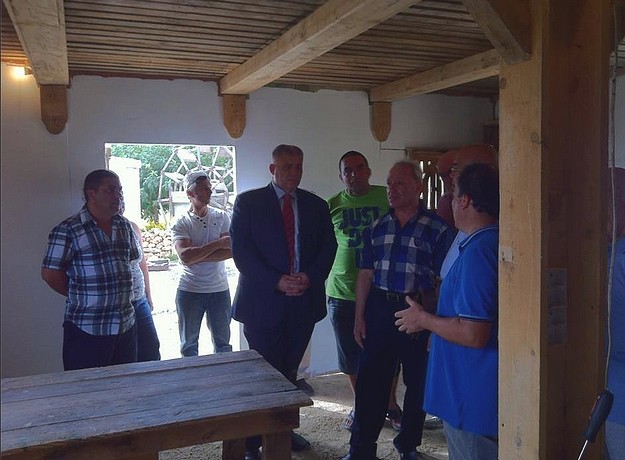 Gozo Minister visits ongoing works for ‘Bethlehem f’Ghajnsielem