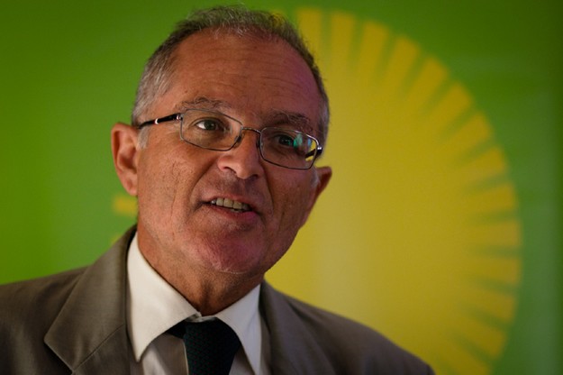 Stop playing about with laws and regulations, AD tells Prime Minister