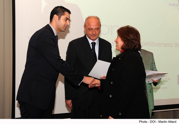 SME owners & self employed presented with certificates for ICT in business