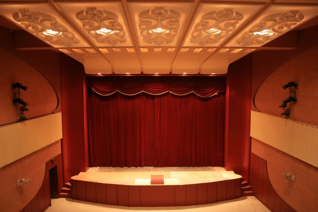 429 productions took place in 72 theatres across Malta & Gozo in 2012