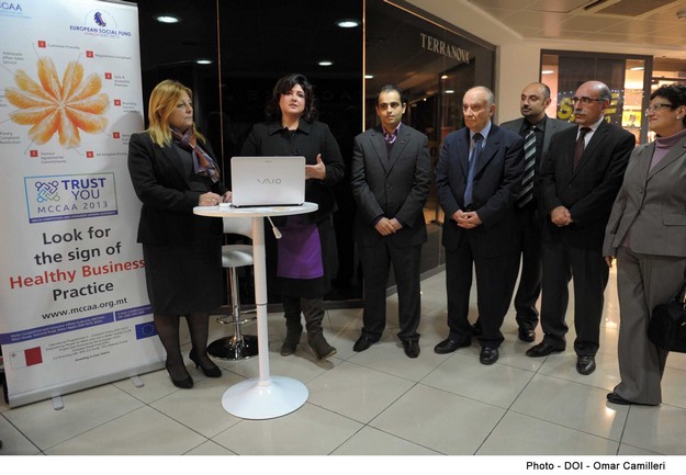 Information kiosks pilot project launched for consumers & businesses