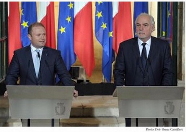 Government and EC reach agreement on Citizenship scheme