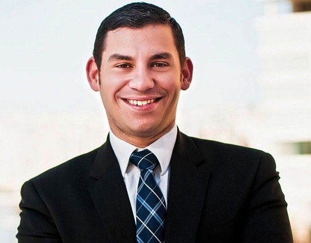 Gozo University Group meets MEP candidate Cyrus Engerer