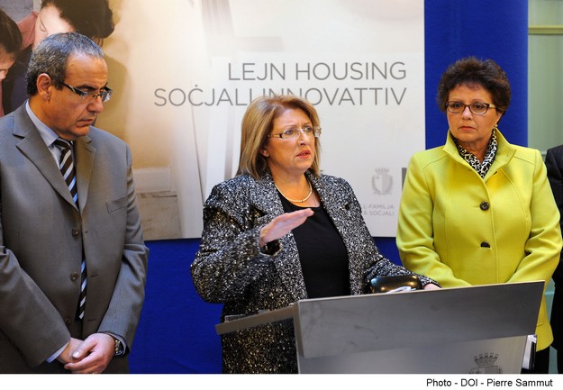 Government announces “affordable” social housing schemes