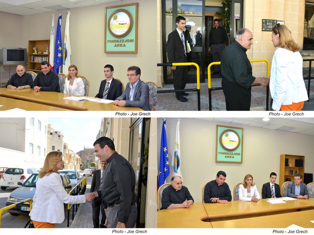 Dr Justyne Caruana meets with the Arka Foundation at Ghajnsielem