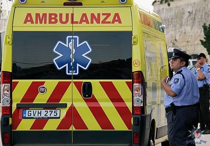 Xaghra man grievously injured following fall at construction site