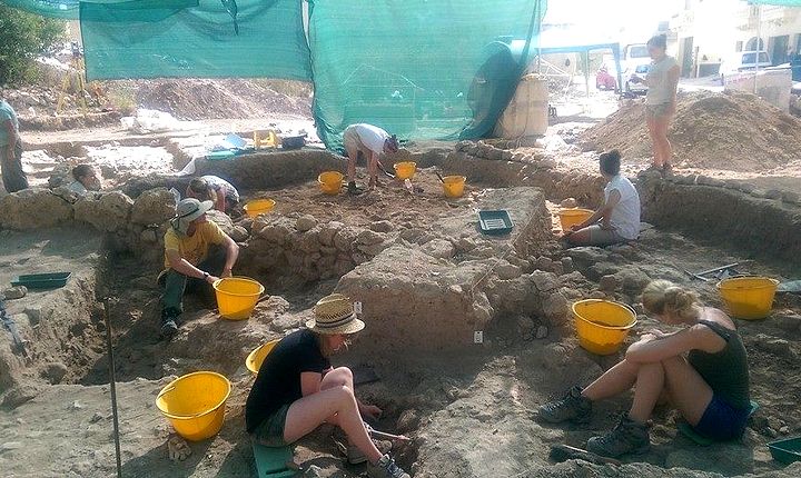 Tac-Cawla excavation site open to the public on Friday & Saturday Tac-Cawla excavation site open to the public on Friday & Saturday