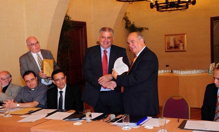 Fixed IP satellite data link technology system to Gozo installed by PBS