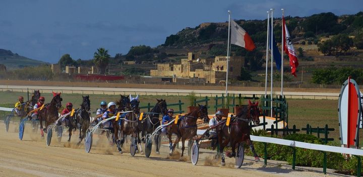 Fantastic afternoon of racing in the Autumn Heats finals at Xhajma Race Track