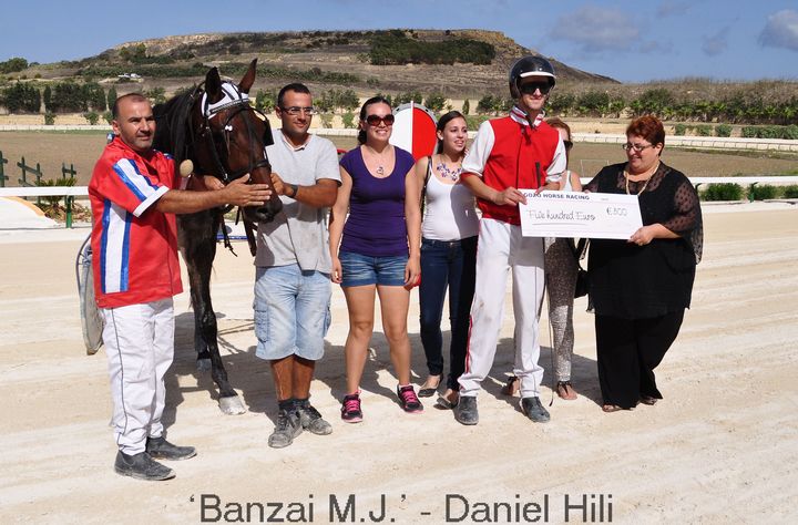 Fantastic afternoon of racing in the Autumn Heats finals at Xhajma Race Track