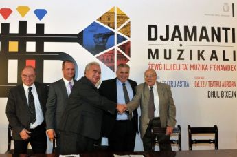 The two Gozitan Theatres unite to stage DJAMANTI MUZIKALI