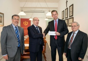 HSBC donation of €5,000 to the Malta Historical Society
