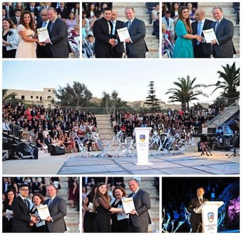 Prime Minister presents graduation certificates to Gozo Sixth Form