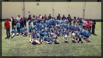 Ghajnsielem F.C players pay surprise visit to Ghajnsielem Primary