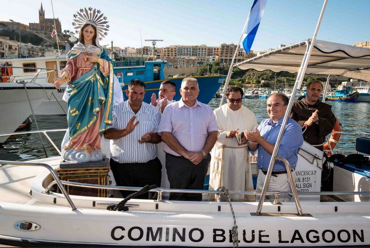 Blessing and pilgrimage for Our Lady of Comino statue