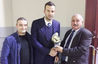 Gozitan Inter Supporters Club honours goalkeeper Samir Handanovic