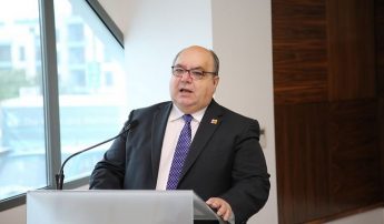 Better mobile connectivity across Europe with 700 MHz deal confirmed Better mobile connectivity across Europe with 700 MHz deal confirmed
