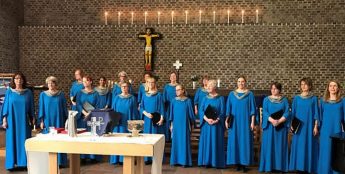 Swedish Choir Vox Feminae in concert for JP2 Memorial Festival