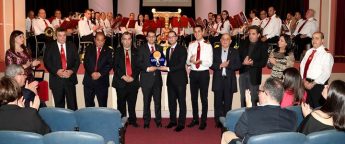 Mnarja Philharmonic Society presented with the Gieh in-Nadur 2017