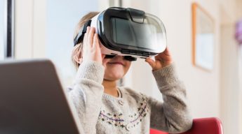 New technology with virtual reality for paediatric pain management New technology with virtual reality for paediatric pain management