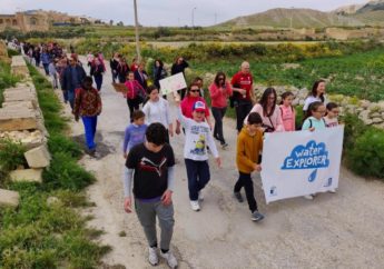 Hundreds take part in GC Middle School Climate Action Fun Walk