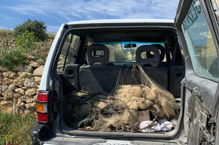 CABS-Police joint operation against illegal bird trapping on Gozo