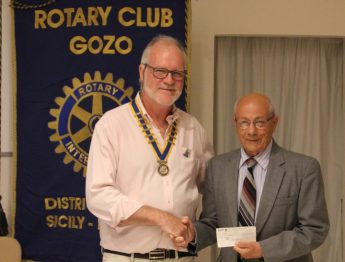 Rotary Club of Gozo presents donation of €2100 to the FSEG