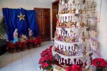 Christmas decorations at Gozo Ministry made by clients of Santa Marta Centre Christmas decorations at Gozo Ministry made by clients of Santa Marta Centre