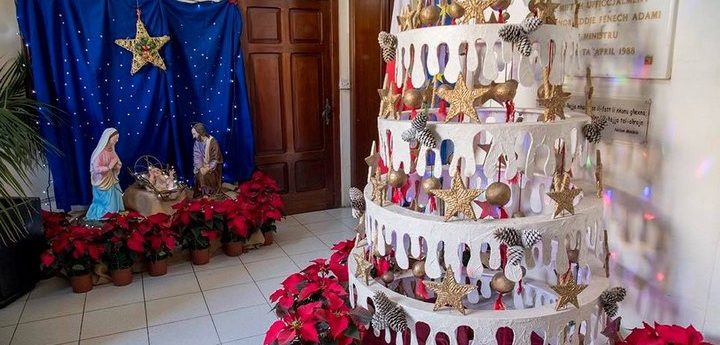 Christmas decorations at Gozo Ministry made by clients of Santa Marta Centre