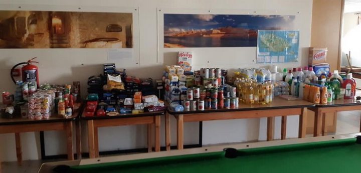 Arka Foundation receives donation of food and other items