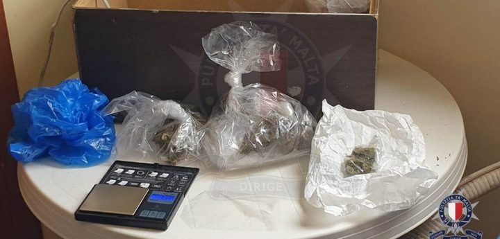 Man arrested on drugs charges after raid on Marsalforn apartment