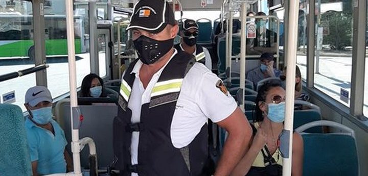 Wearing a face mask on public transport is still mandatory – Transport Malta