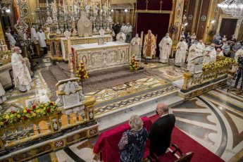 Bishop Teuma celebrates Victory Day with Mass at Xaghra Basilica