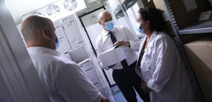 Just under 1,000 people received the flu vaccine on Sunday – Fearne