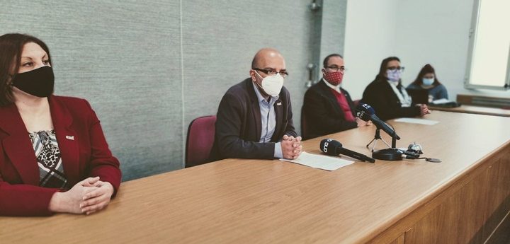 MUT registers dispute over rising Covid case numbers and lack of action