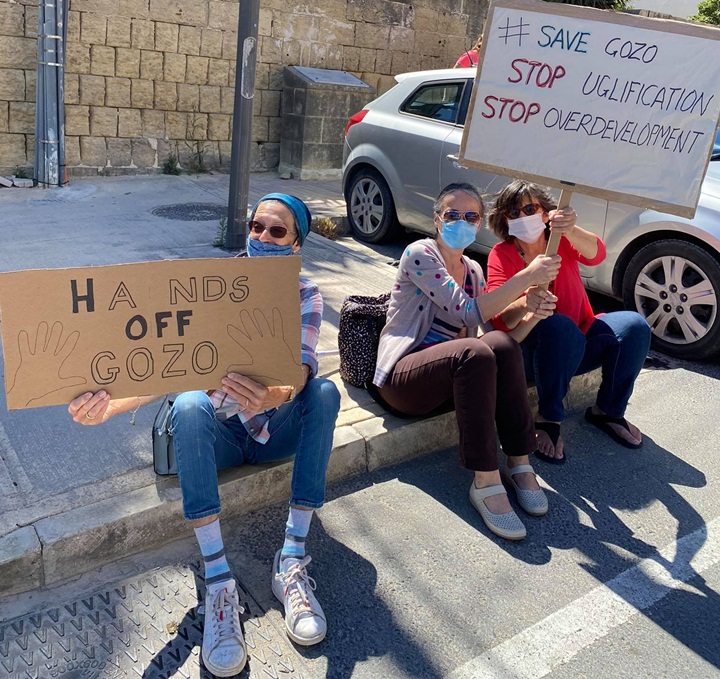 Gozo protest held in response to authorities’ "lack of protection of Gozo's heritage"